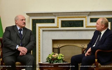 Путін підбиває Лукашенка до нападу на Україну