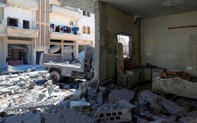 Постраждале від хіматаки місто в Сирії знову зазнало авіанальоту