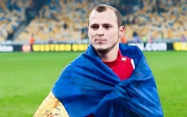 Футболист сборной Украины подарил украинским военным летательный аппарат: опубликовано фото