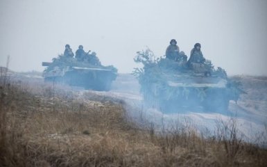 Военные РФ пошли на прорыв границы в Киевской области