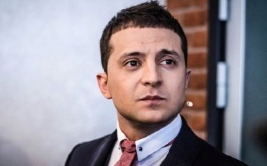 Зе! Команду возмутил ролик, где фура сбивает Зеленского