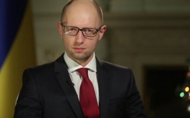 Всех переиграл: соцсети отреагировали на провал отставки Яценюка