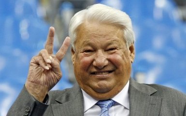 Время замерло: соцсети взорвала бабушка, голосующая в России