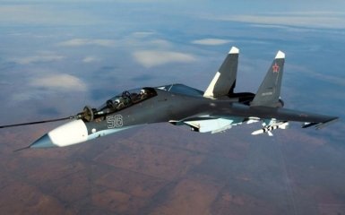 ВВС США показали видео перехвата российских истребителей Су-30