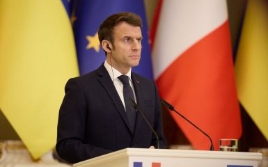 Макрон розкрив деталі перемовин з Путіним та нових безпекових гарантій