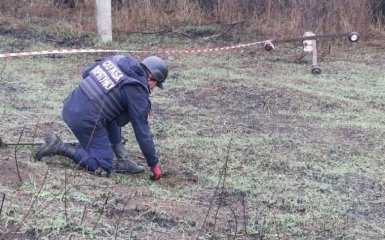 Как идет процесс разминирования Петровского на Донбассе - опубликовано уникальное видео