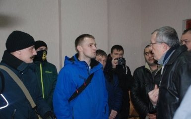 У Миколаєві зірвали пропагандистську акцію партії Медведчука: з'явилися фото