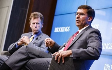 Экс-министр обороны США призвал передать Украине истребители и ракеты ATACMS