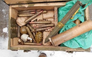 У Донецькій області знайдено схованку з боєприпасами