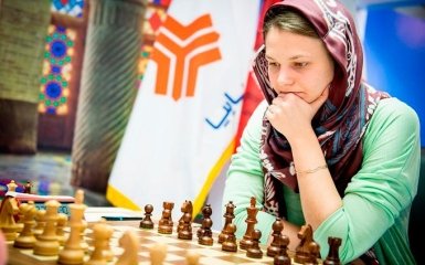 Украинка Музычук одержала первую победу в финале Чемпионата мира по шахматам: опубликовано видео