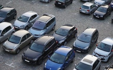 В Киеве запланировали создание перехватывающих паркингов возле метро