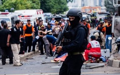 Связанная с ИГИЛ группировка ответственна за атаки в Джакарте - полиция