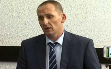 Екс-начальнику вінницької поліції стало погано в суді: з'явилося відео