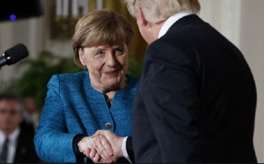 Саммит НАТО: стало известно, что обсуждали Трамп и Меркель