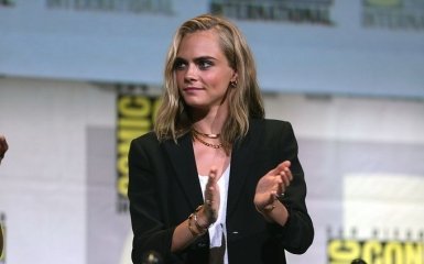 Кара Делевінь таємно вийшла заміж у Лас-Вегасі