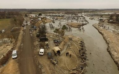 СБУ назвала "крышу" незаконных добытчиков янтаря на Ровенщине