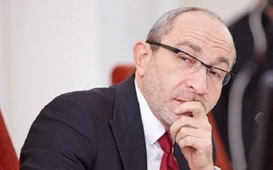 Обыски у Кернеса: появились видео и реакция мэра Харькова