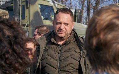 Єрмак відповів, чому Іран несподівано визнав знищення літака МАУ