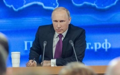 "Паспортний указ" Путіна: Україна готує "сюрпризи" у відповідь