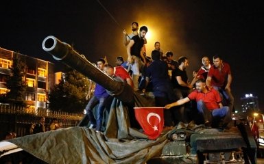 Озвучены имена организаторов переворота в Турции: появились и опровержения