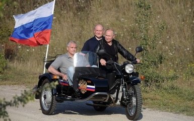 Путин устроил очередное шоу в оккупированном Крыму