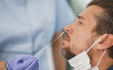 Массовое тестирование на COVID-19 выявило тысячи новых больных в Австрии