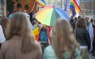 В Швейцарии проходит референдум по легализации однополых браков
