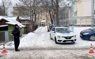 В Украине фиксируют волну "заминирований" в школах и ТРЦ