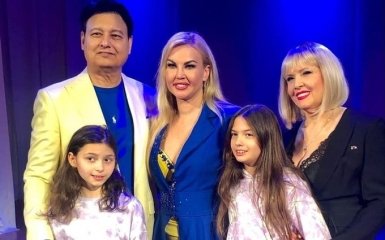 Співачка Камалія розлучається з пакистанським мільярдером після 20 років шлюбу