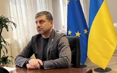 Омбудсмен Лубінець закликає українців в окупації брати паспорти РФ