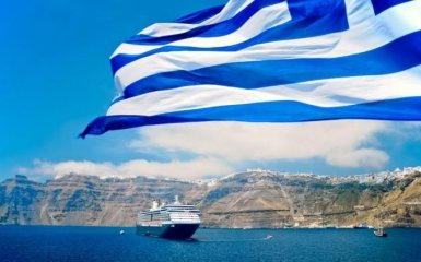 За перевозку нелегалов в Греции задержали 120 украинцев