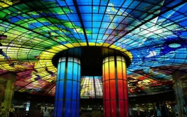 Потрясающие станции метро (фото)