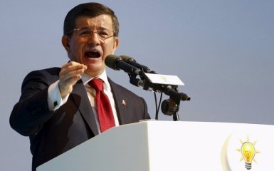 Из-за взрыва в Стамбуле премьер проведет срочное заседание