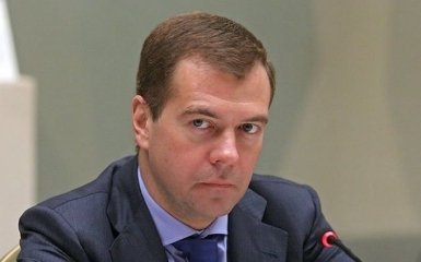 Медведева не уберегли: премьер России снова стал мишенью для шуток