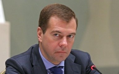Медведєва не вберегли: прем'єр Росії знову став мішенню для жартів