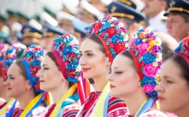 Администрация города Донецка неожиданно поздравила украинцев с Днем Независимости