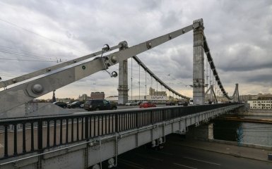 Скандальный Крымский мост закрыли из-за серьезного инцидента