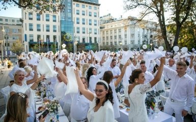 Le Dîner en Blanc: в Києві вперше влаштовують пікнік у білому на секретній локації