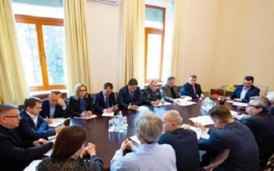 РНБО терміново скликала засідання - що відбувається