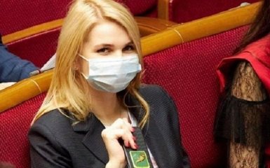 Нардеп от СН захотела сбежать из Украины после предупреждения об атаке РФ