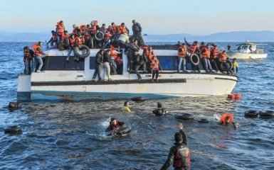 У Європі знову пересварились через врятованих у морі біженців з Африки