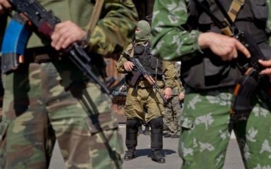 Захоплення в полон бойовиків ДНР: у Захарченка видали історію про "мирних саперів"