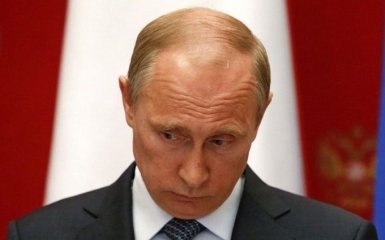 У Путина заметили странный синяк, в сети теряются в догадках: появилось фото