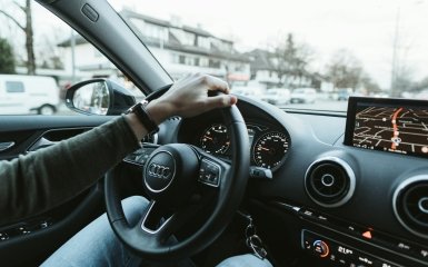 Как камера фиксирует скорость авто: что должен знать водитель о фоторадаре и штрафах