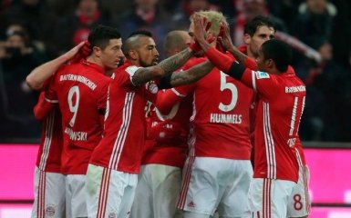 "Бавария" разгромила "быков" в битве за первое место в Германии: опубликовано видео