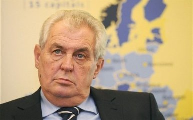 Президент Чехії стверджує, що знає, як "врегулювати конфлікт" в Україні