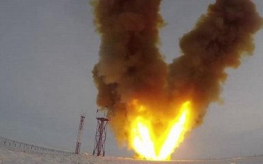У Росії в присутності Путіна випробували гіперзвукову ракету: опубліковано відео
