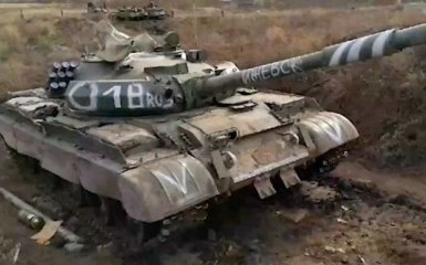 Аэроразведчики Нацгвардии Украины уничтожили три танка армии РФ — видео