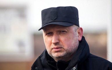 Турчинов прокомментировал закон о реинтеграции