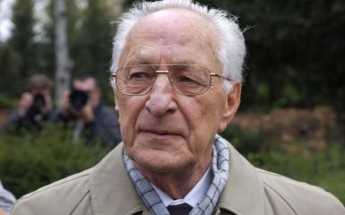 У Німеччині помер останній міністр оборони НДР